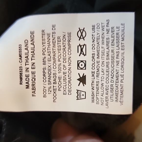 NWT Men's size XL Nike dri-fit Yoga Shorts - Picture 6 of 6